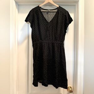 Black and White Polka Dot V Neck A Line Midi Dress Old Navy